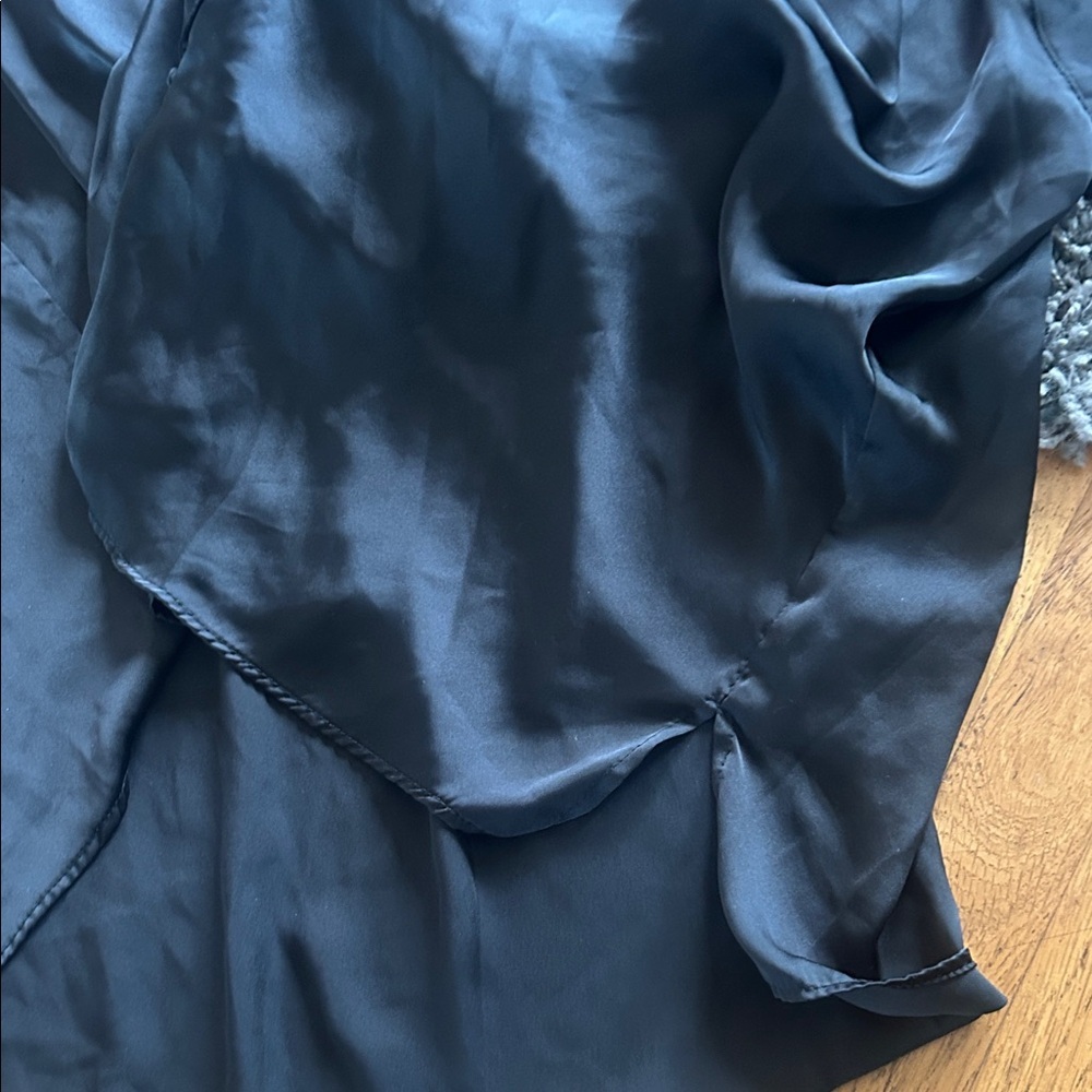 Intimately Free People Black Women's Silky Satin Button-Front Blouse Size Large - Picture 9 of 10